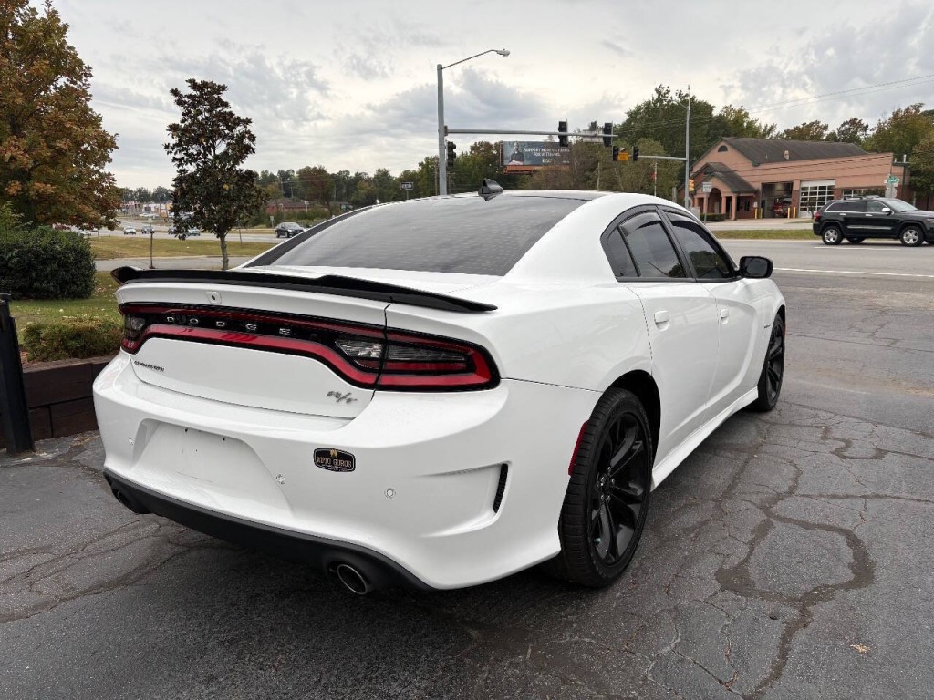 2021 Dodge Charger Image 6