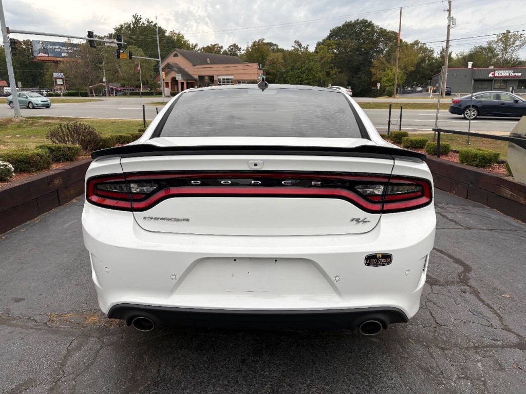 2021 Dodge Charger Image 7