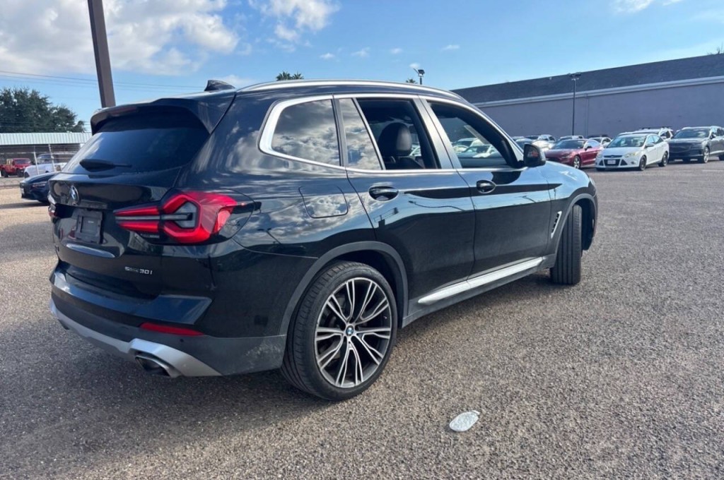 2022 BMW X3 Image 4