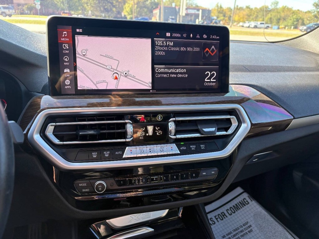 2022 BMW X3 Image 10