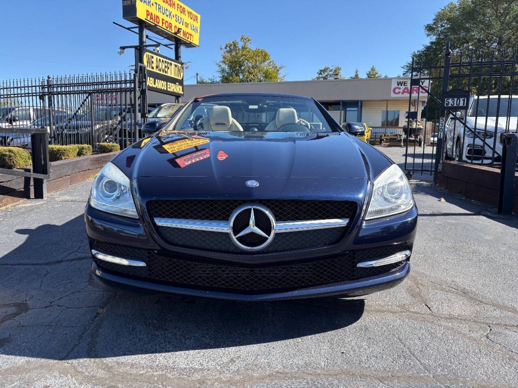 2015 Mercedes-Benz SLK-Class Image 3