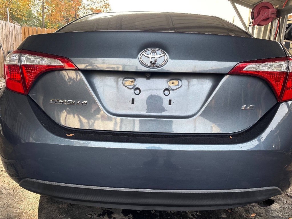 2016 Toyota Corolla Image 13