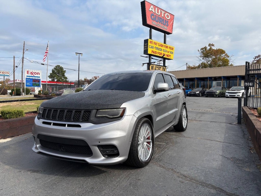 2017 Jeep Grand Cherokee Image 2