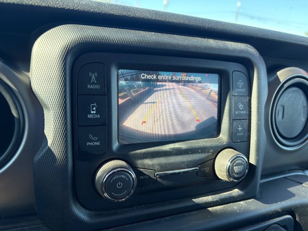 2020 Jeep Wrangler Image 13