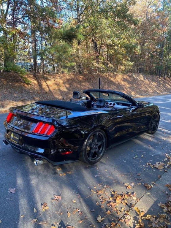 2015 Ford Mustang Image 6