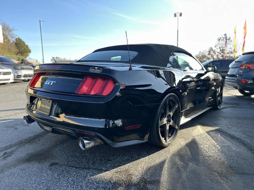 2015 Ford Mustang Image 10