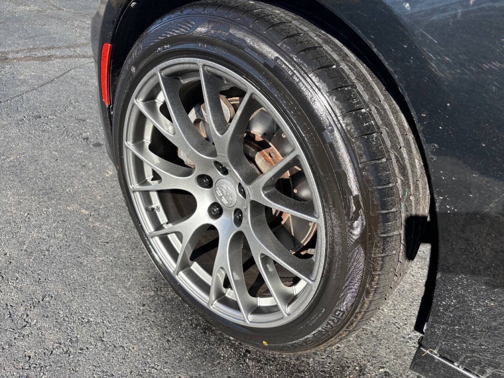 2018 Dodge Charger Image 8