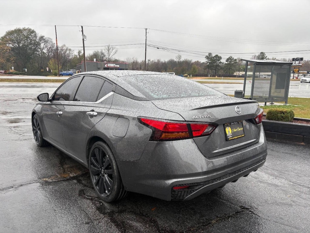 2022 Nissan Altima Image 7