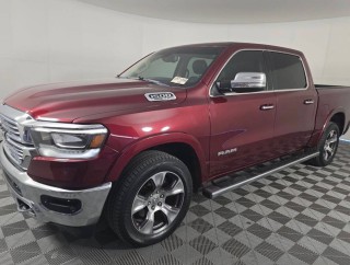 Image for 2019 RAM 1500 Laramie Crew Cab 5.6 ft. SB Pickup ID: 7059971