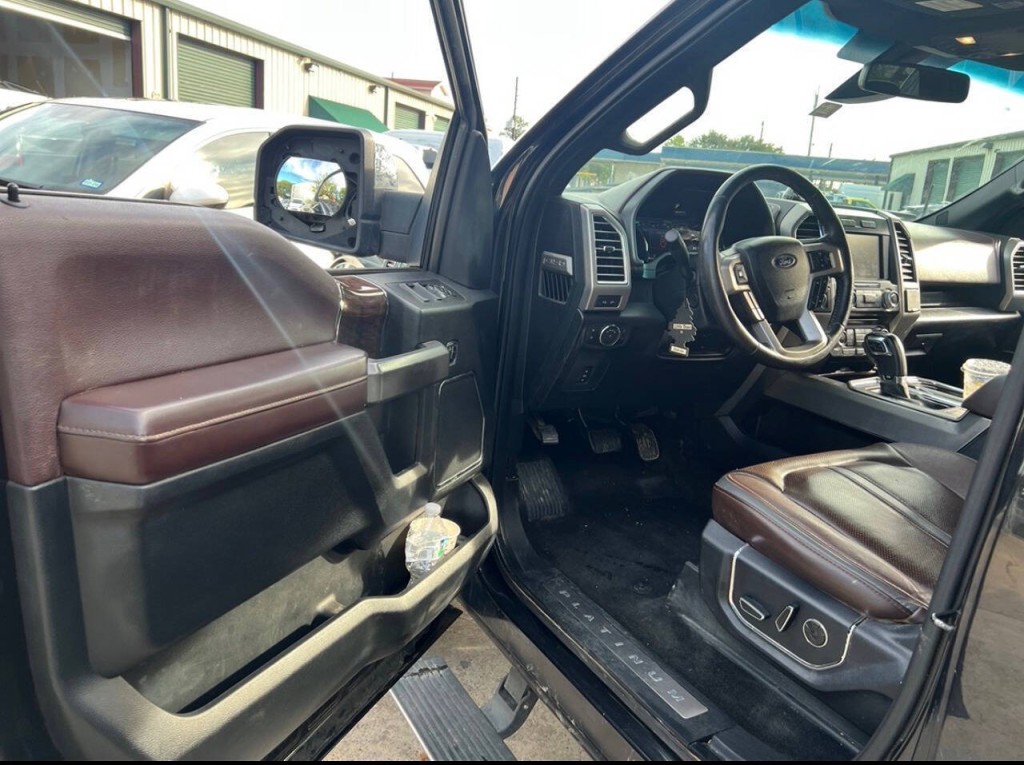 2015 Ford F-150 Image 6