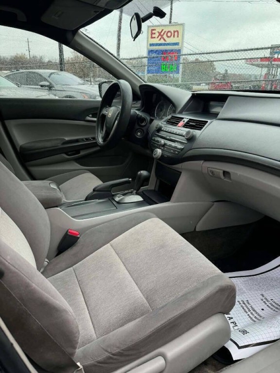 2008 Honda Accord Image 11