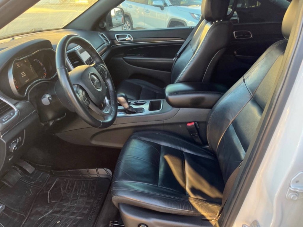 2018 Jeep Grand Cherokee Image 6