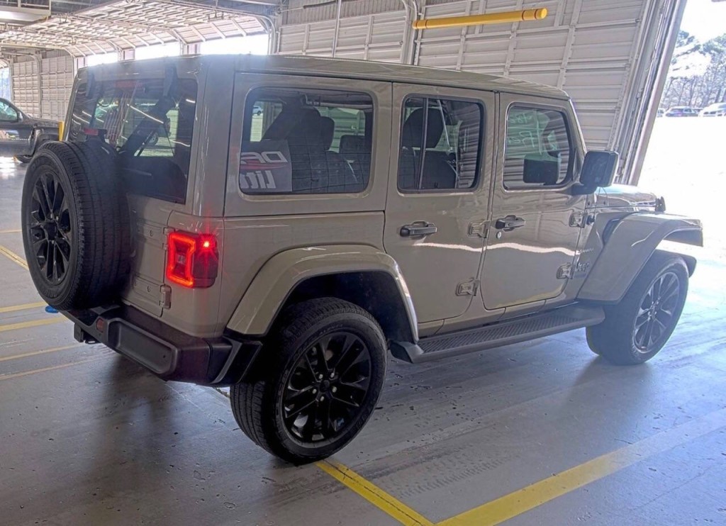 2022 Jeep Wrangler Unlimited Image 4