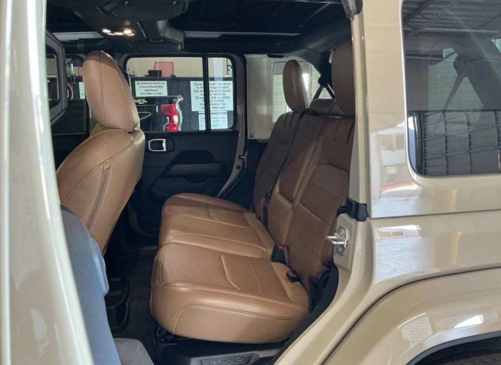 2022 Jeep Wrangler Unlimited Image 7