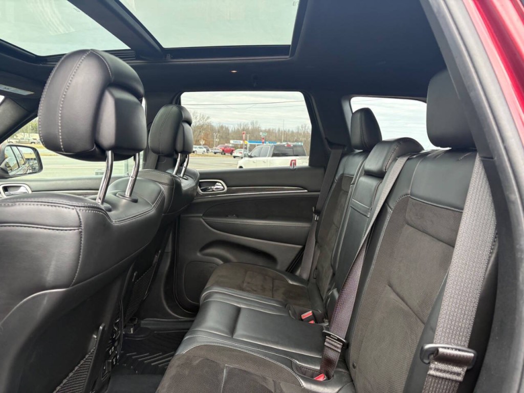 2019 Jeep Grand Cherokee Image 12