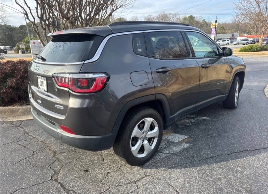 2018 Jeep Compass Image 4