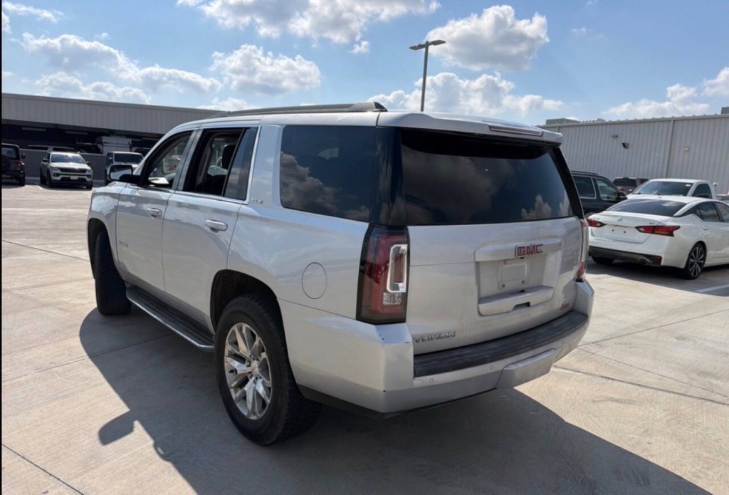 2016 GMC Yukon Image 5