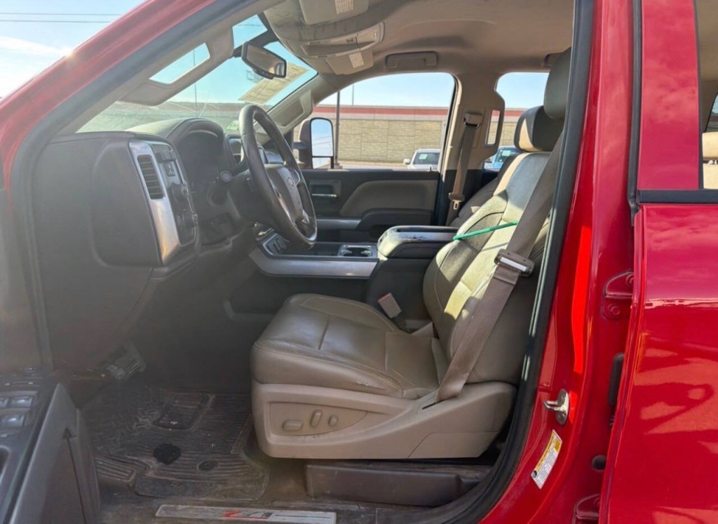 2015 Chevrolet Silverado 1500 Image 6