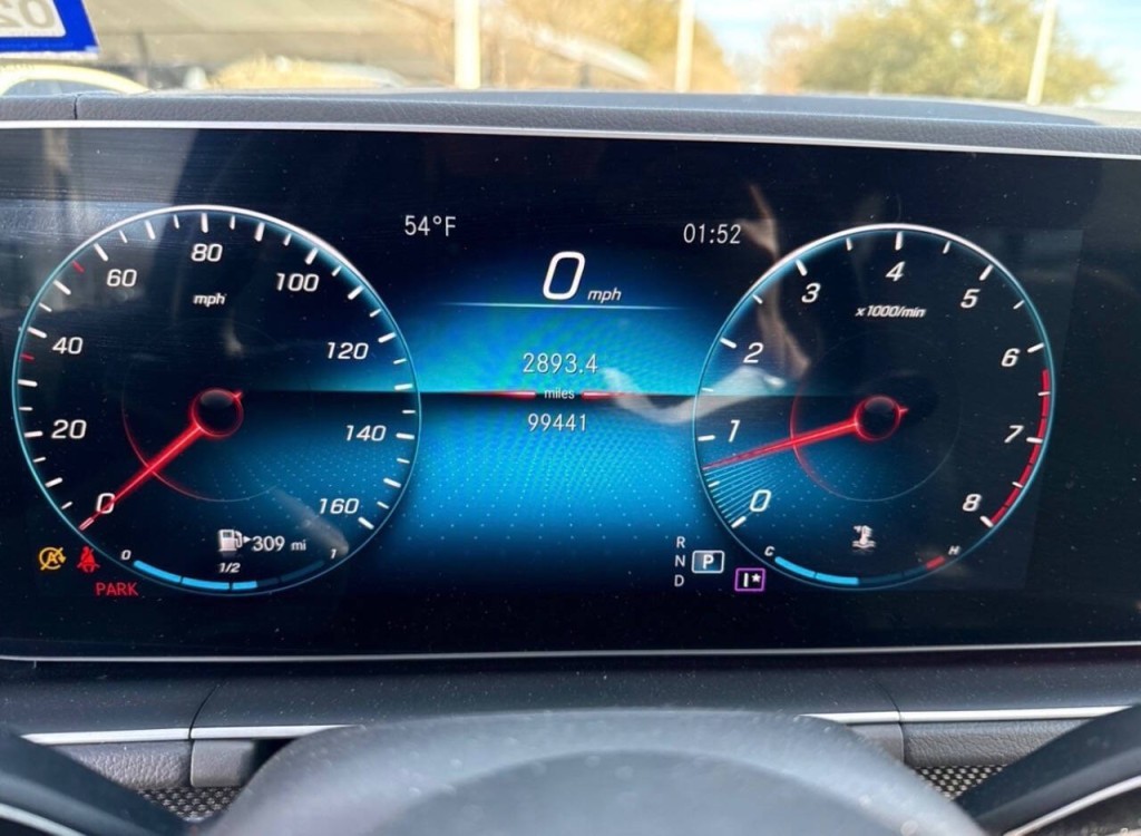 2020 Mercedes-Benz GLE-Class Image 8