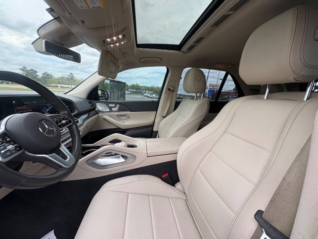 2020 Mercedes-Benz GLE-Class Image 10