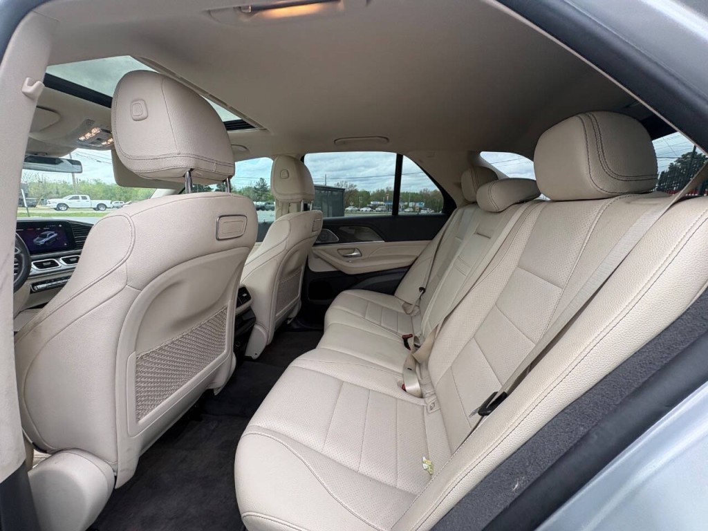 2020 Mercedes-Benz GLE-Class Image 11