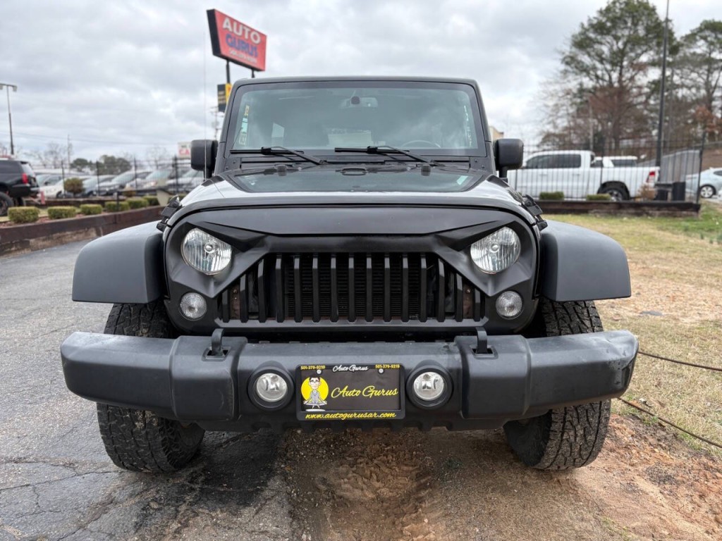 2017 Jeep Wrangler Unlimited Image 3