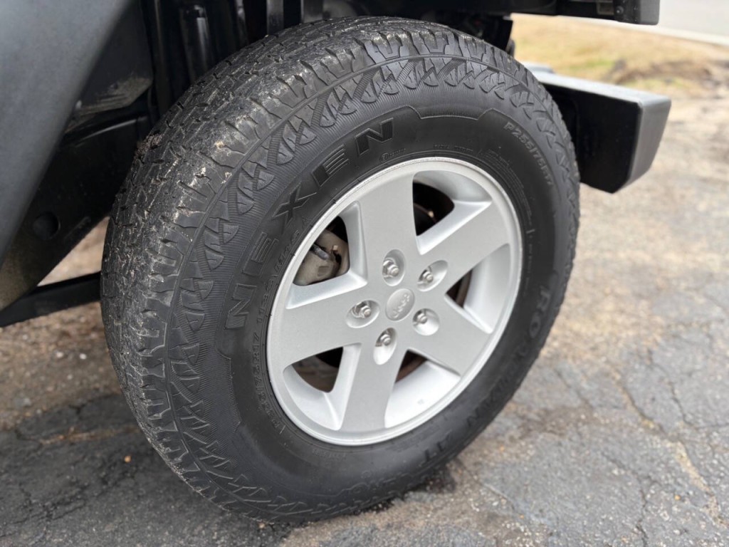 2017 Jeep Wrangler Unlimited Image 8