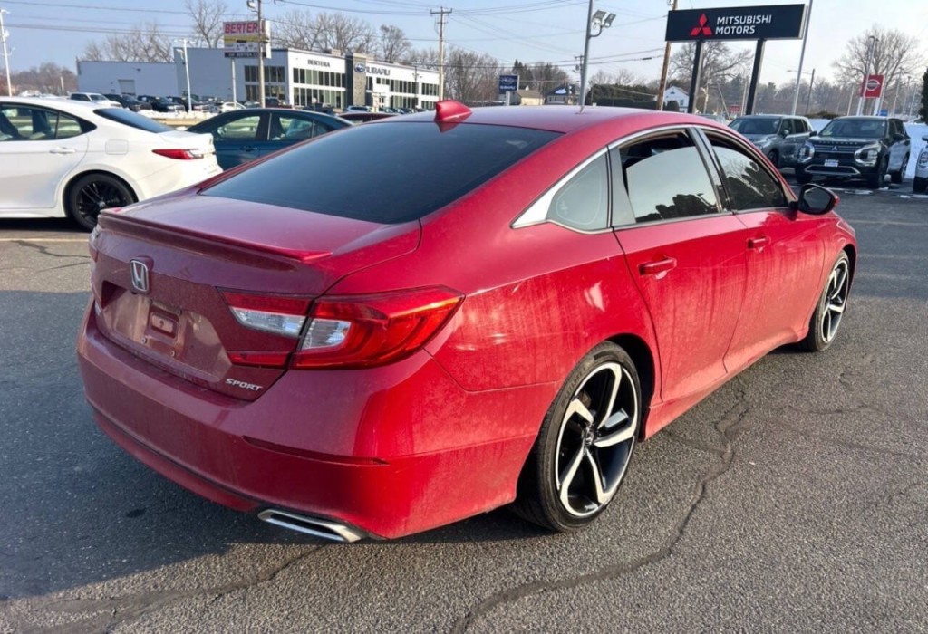 2019 Honda Accord Image 4