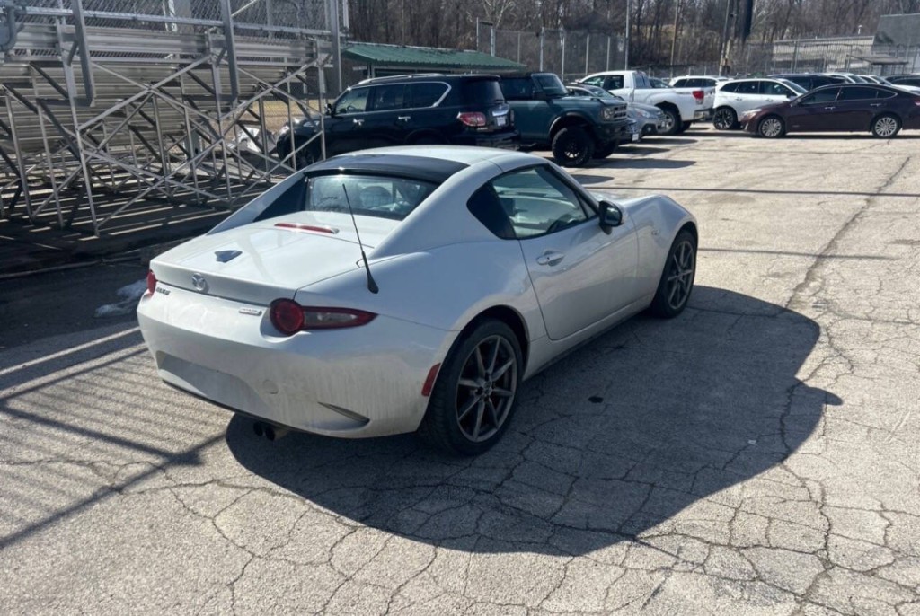 2017 Mazda MX-5 Miata Image 4