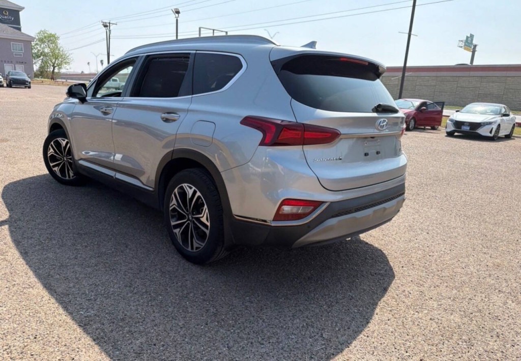 2020 Hyundai Santa Fe Image 5