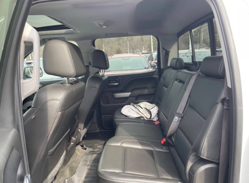 2017 Chevrolet Silverado 1500 Image 7