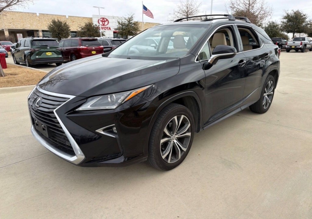 2016 Lexus RX 350 Image 2