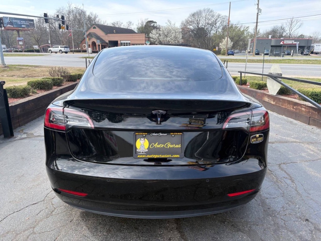 2022 Tesla Model 3 Image 5