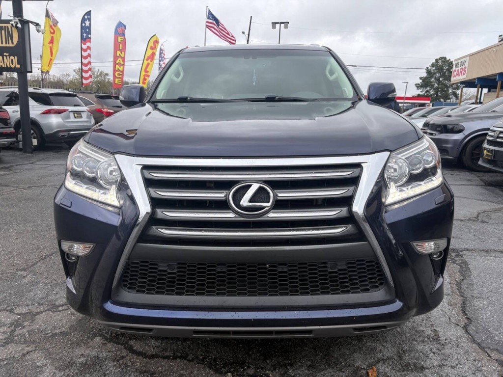 2017 Lexus GX 460 Image 3
