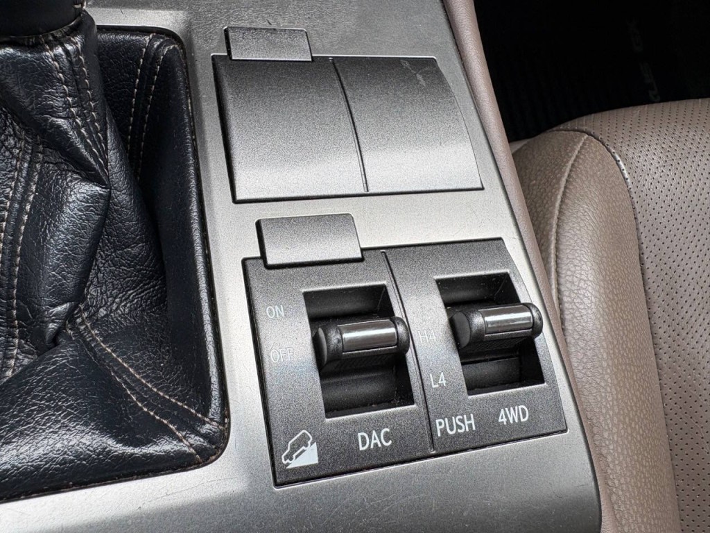 2017 Lexus GX 460 Image 15