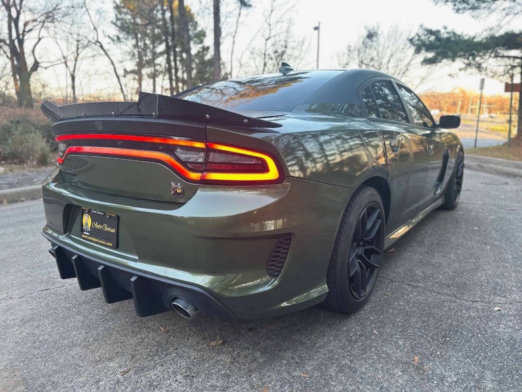 2020 Dodge Charger Image 8