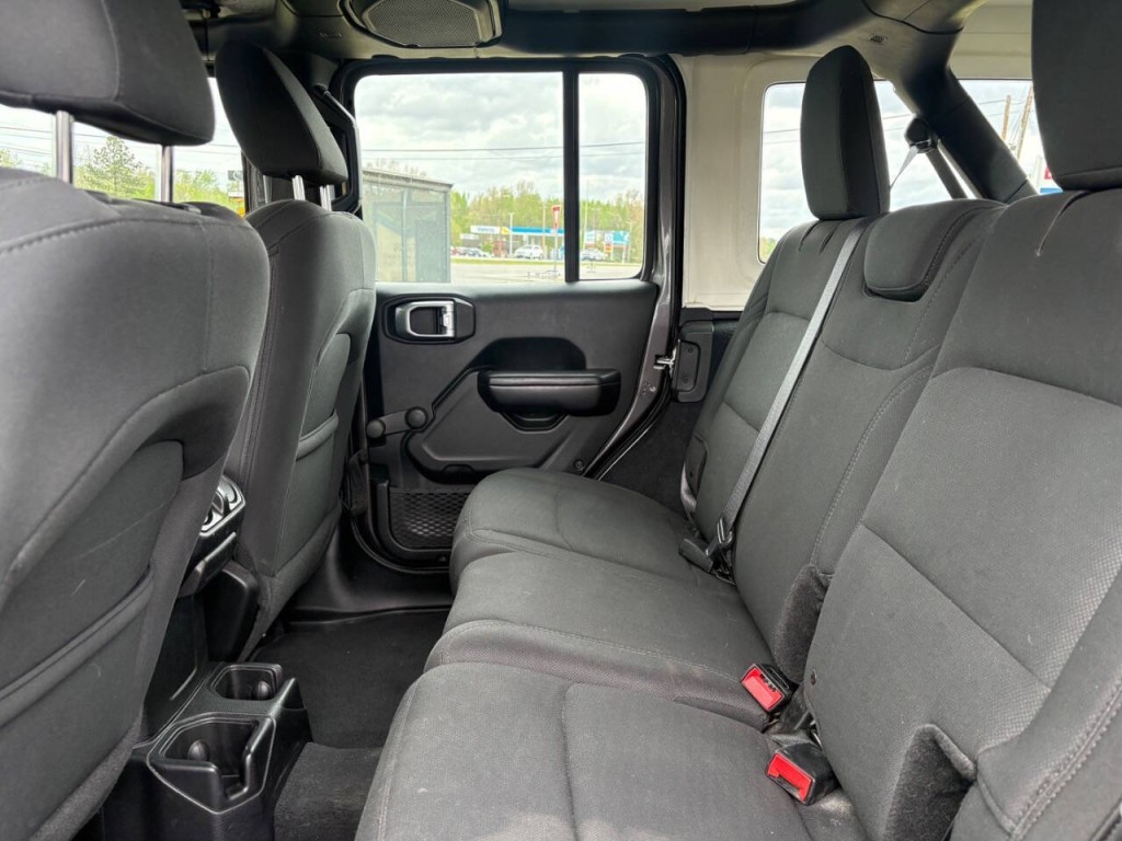 2018 Jeep Wrangler Unlimited Image 11