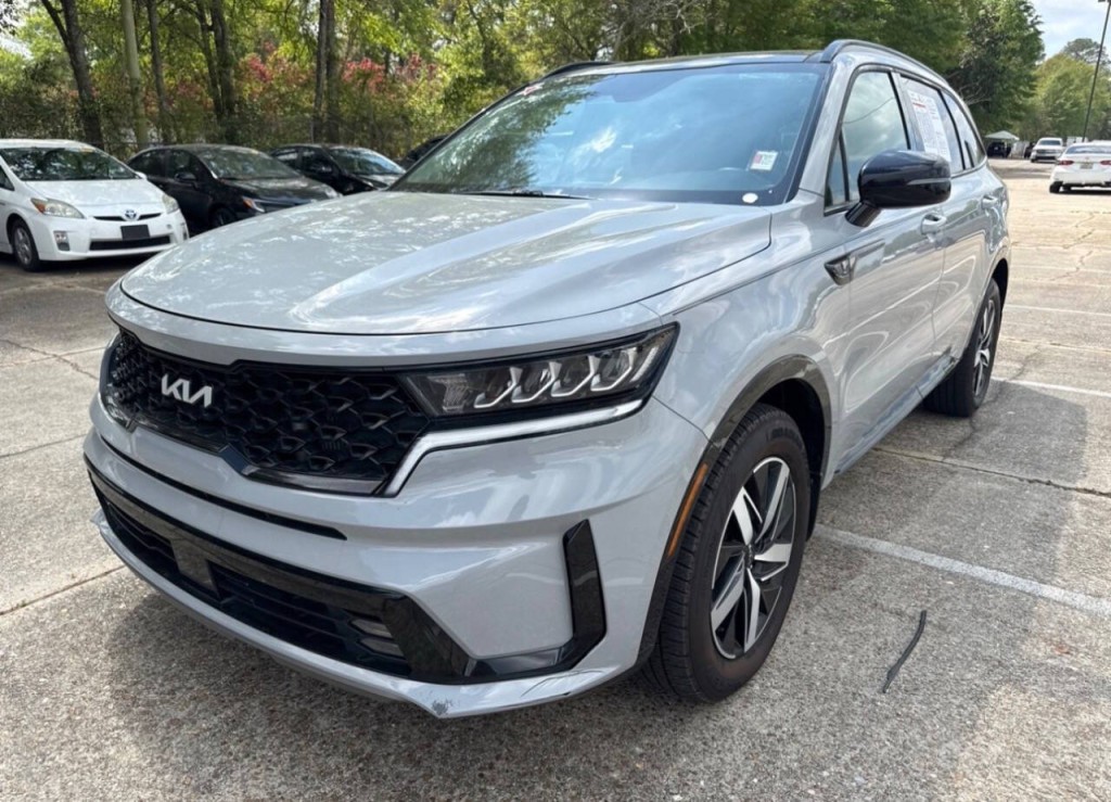 2022 Kia Sorento Image 2