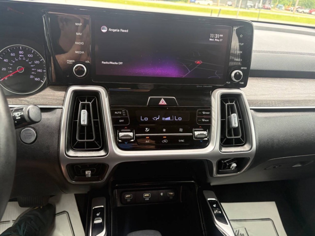 2022 Kia Sorento Image 16