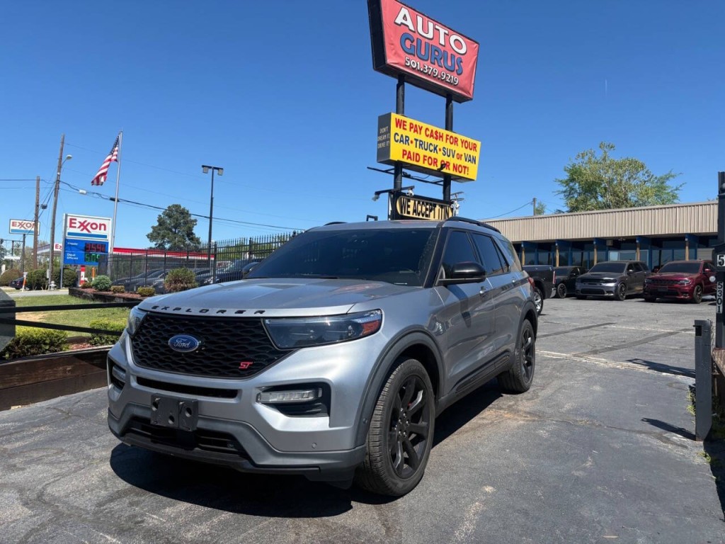 2020 Ford Explorer Image 2