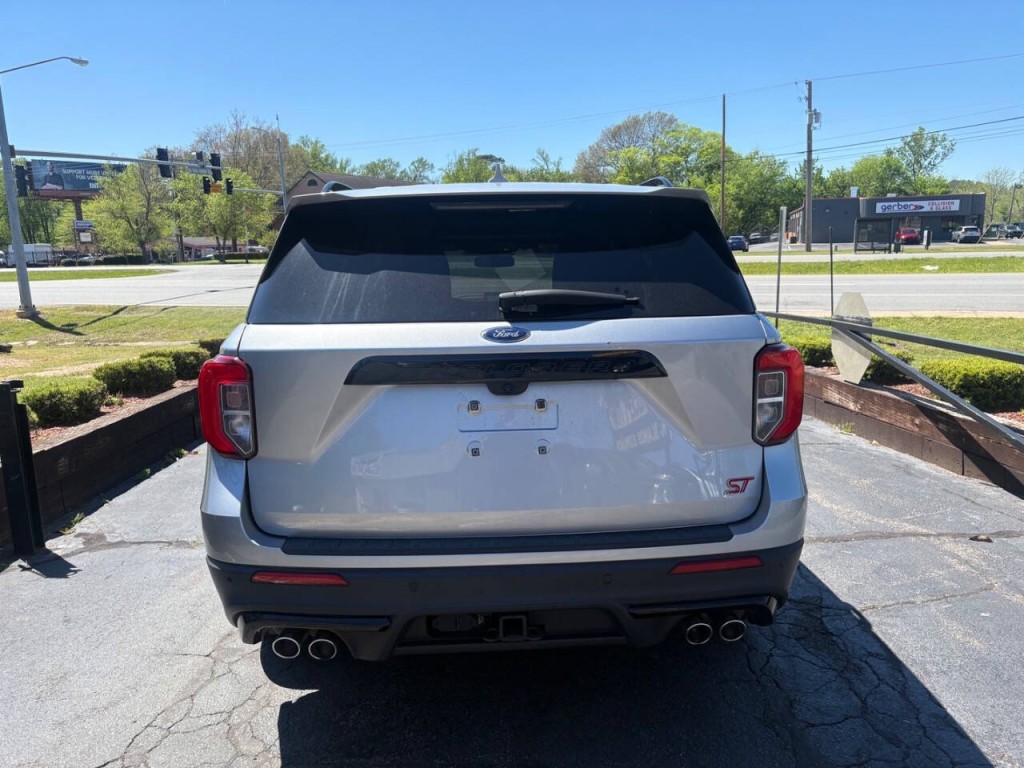 2020 Ford Explorer Image 5