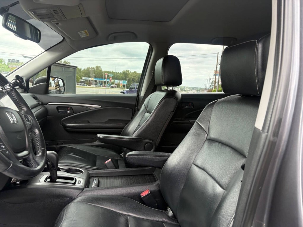 2018 Honda Pilot Image 9