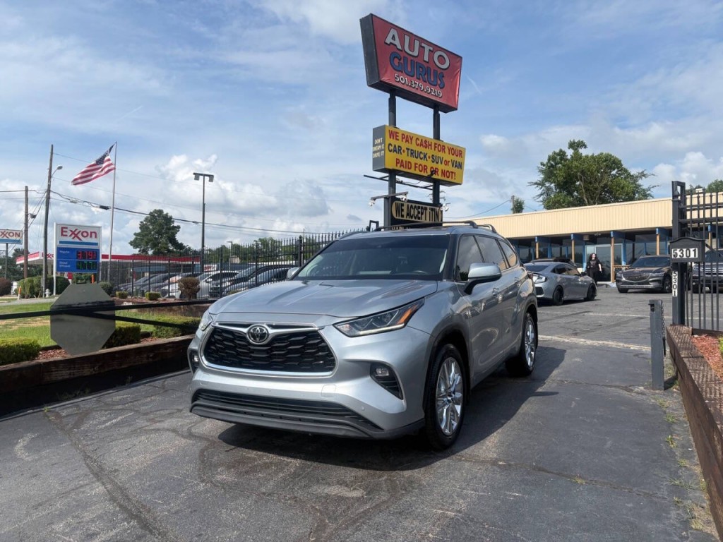 2023 Toyota Highlander Image 2