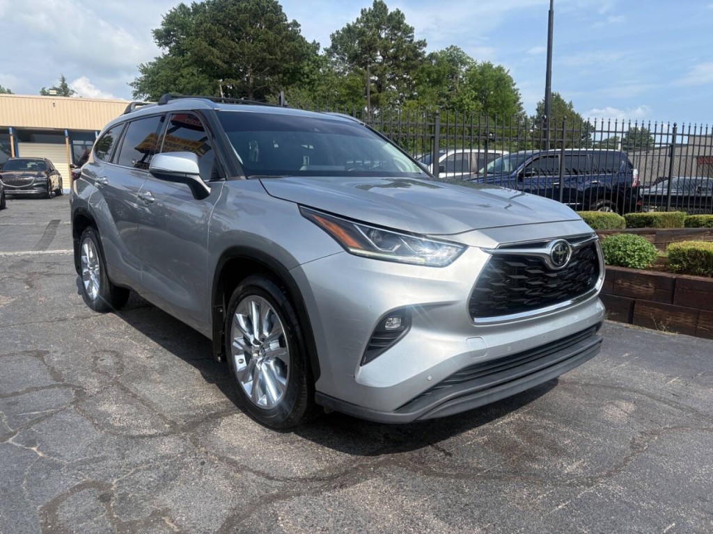 2023 Toyota Highlander Image 4