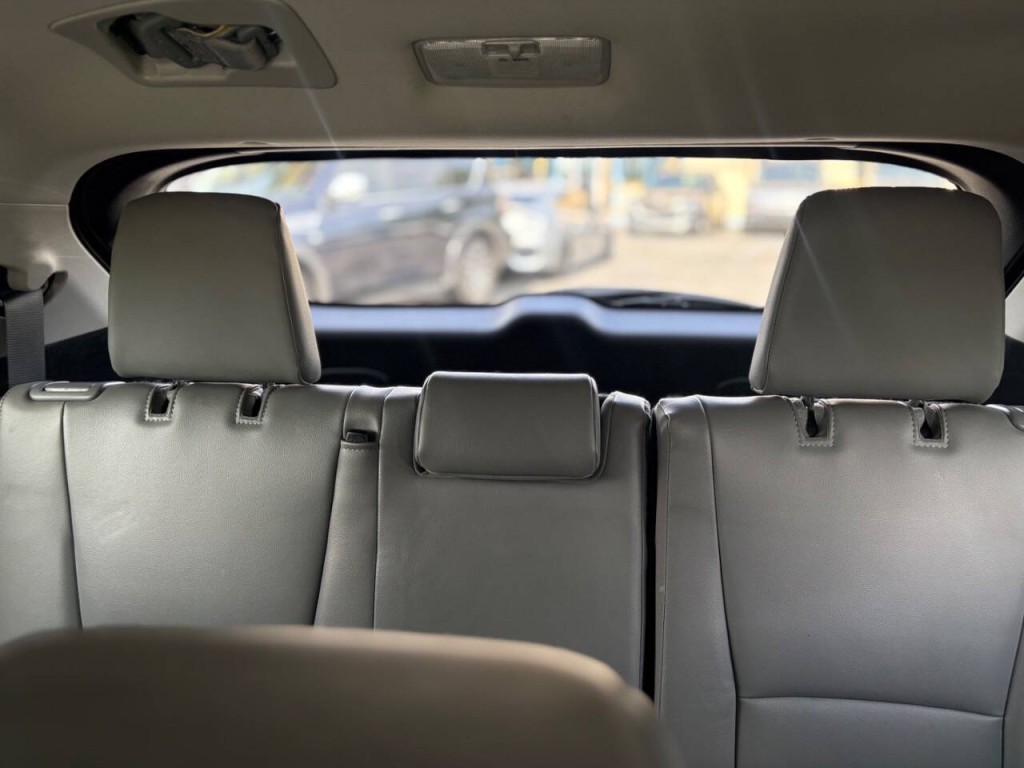 2023 Toyota Highlander Image 12
