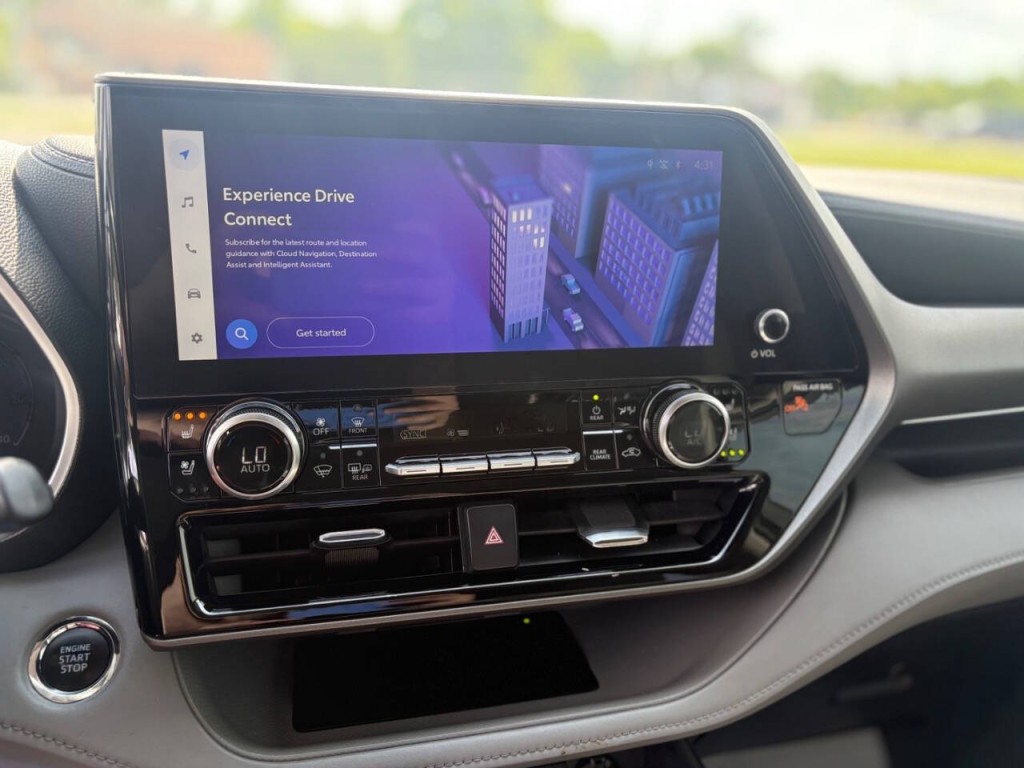 2023 Toyota Highlander Image 14