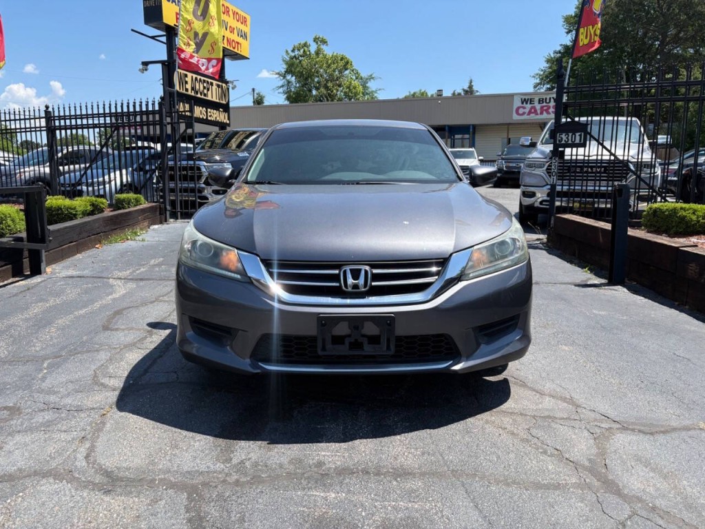 2013 Honda Accord Image 3