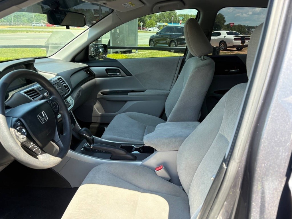 2013 Honda Accord Image 10