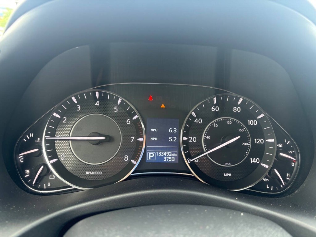 2020 Nissan Armada Image 15
