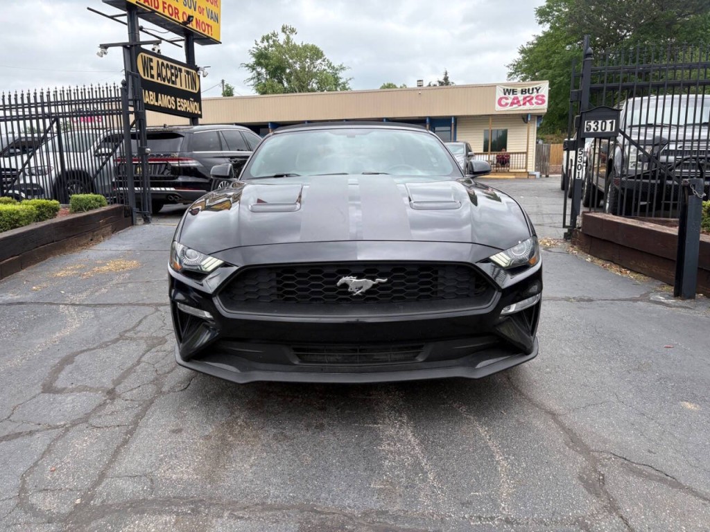2019 Ford Mustang Image 3